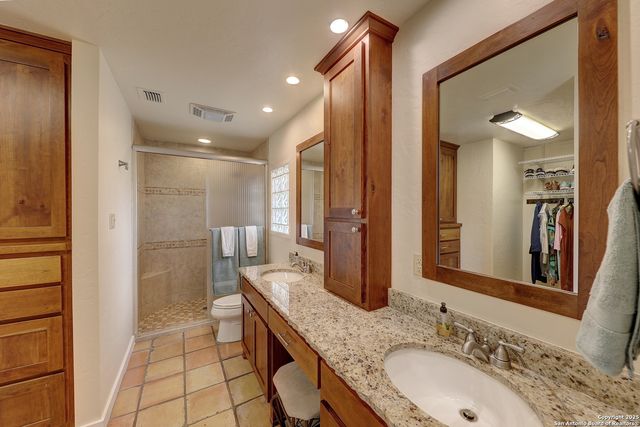 647 Blue Sage Loop, Kerrville, TX 78028