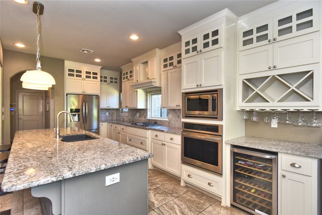 5916 S 13th Street, Broken Arrow, OK 74011