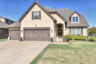 5916 S 13th Street, Broken Arrow, OK 74011