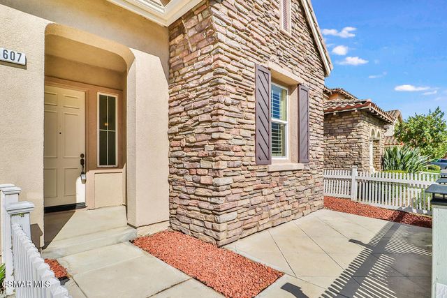 4607 Valerio Way, Camarillo, CA 93012