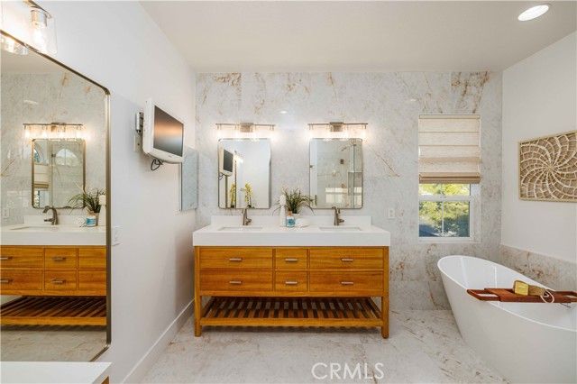 7 Laurelhurst, Ladera Ranch, CA 92694