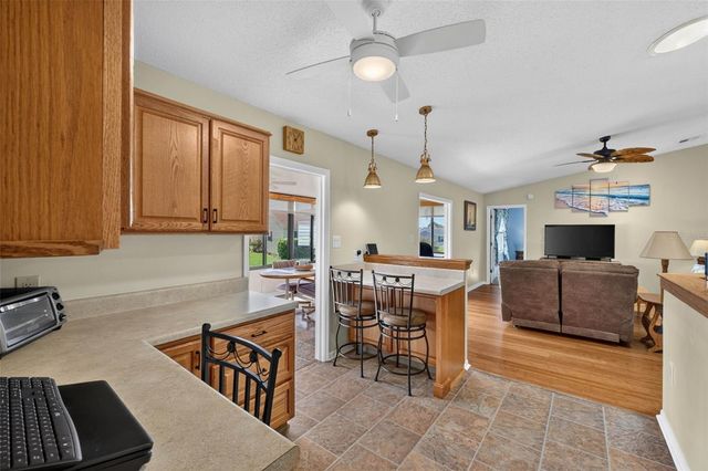 6031 SANDERLING DRIVE, Lakeland, FL 33809