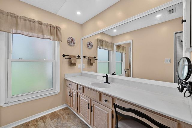 6031 SANDERLING DRIVE, Lakeland, FL 33809