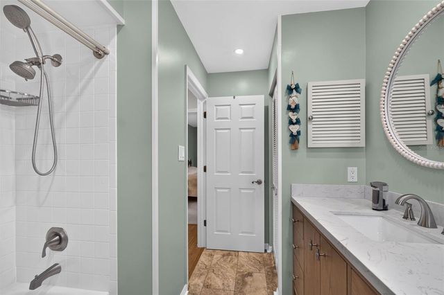 6031 SANDERLING DRIVE, Lakeland, FL 33809
