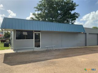 1405 Moody Street, Victoria, TX 77901