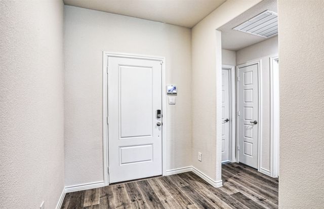 9813 Daisy Mae Lane, Aubrey, TX 76227