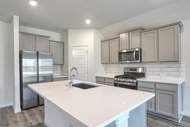 9813 Daisy Mae Lane, Aubrey, TX 76227