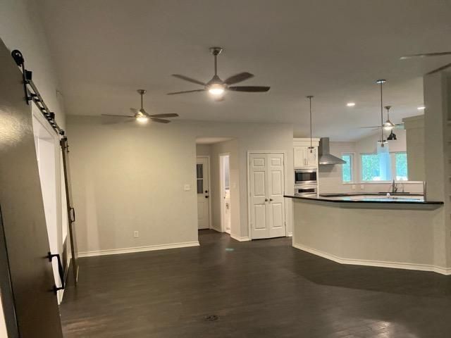 9550 Lake Conroe Drive, Conroe, TX 77304