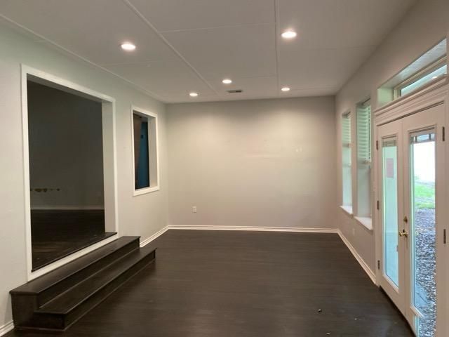 9550 Lake Conroe Drive, Conroe, TX 77304