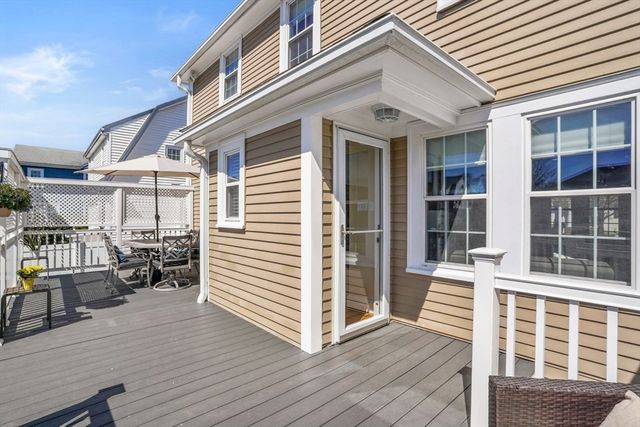 88 Damon Rd, Medford, MA 02155