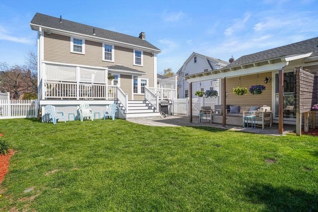 88 Damon Rd, Medford, MA 02155
