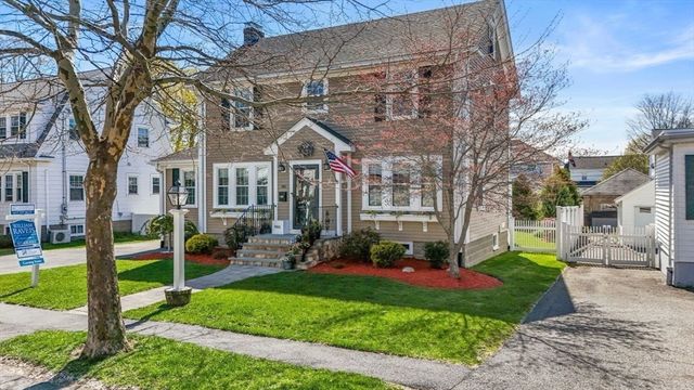 88 Damon Rd, Medford, MA 02155