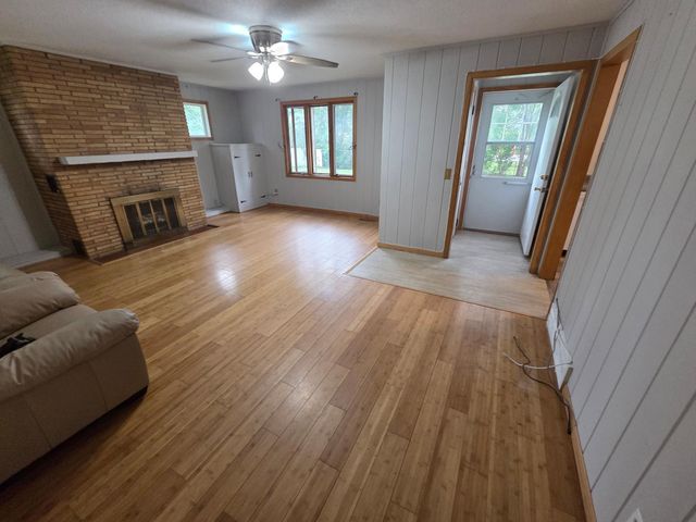 1005 Golf Course Road, Monticello, MN 55362