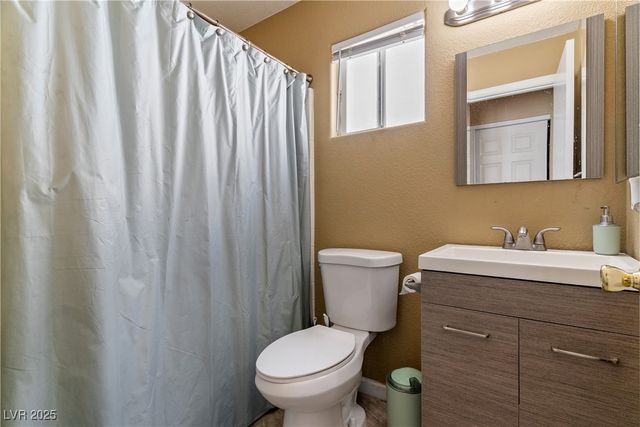 7553 Durham Hall Avenue 201, Las Vegas, NV 89130