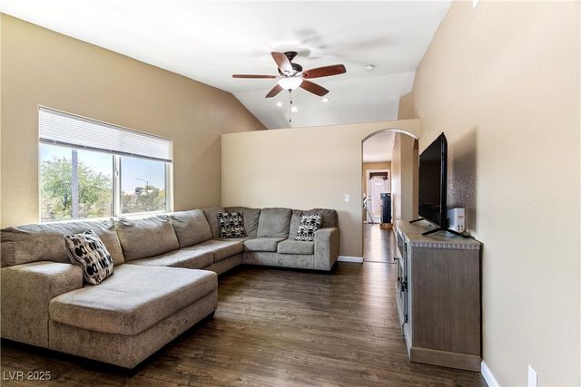 7553 Durham Hall Avenue 201, Las Vegas, NV 89130