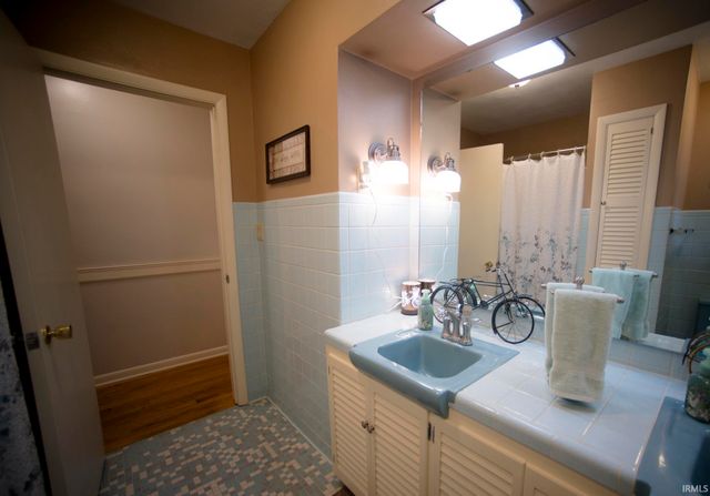 2704 Rose Drive, Vincennes, IN 47591