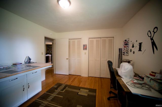 2704 Rose Drive, Vincennes, IN 47591