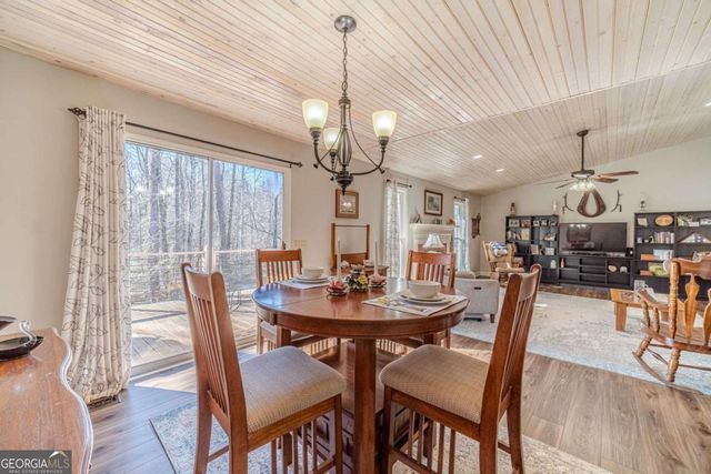 4779 Countryside Drive, Flowery Branch, GA 30542