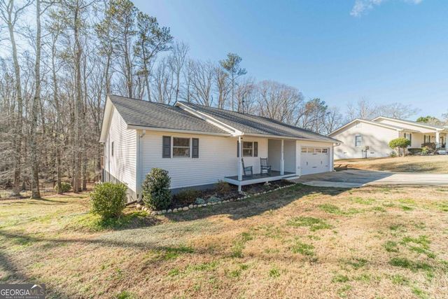 4779 Countryside Drive, Flowery Branch, GA 30542