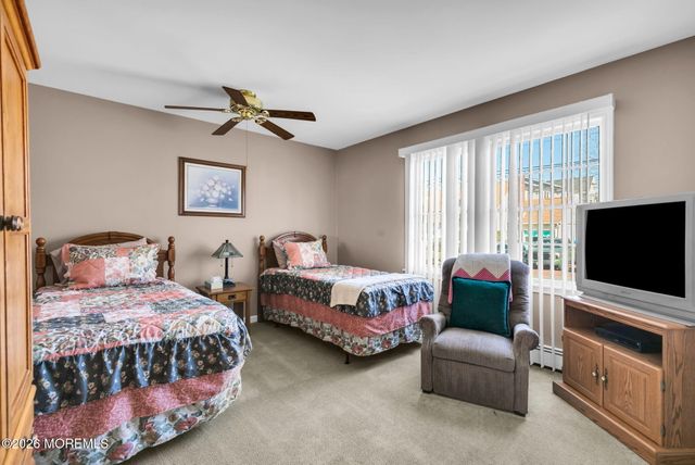 12 South Road, Monmouth Beach, NJ 07750