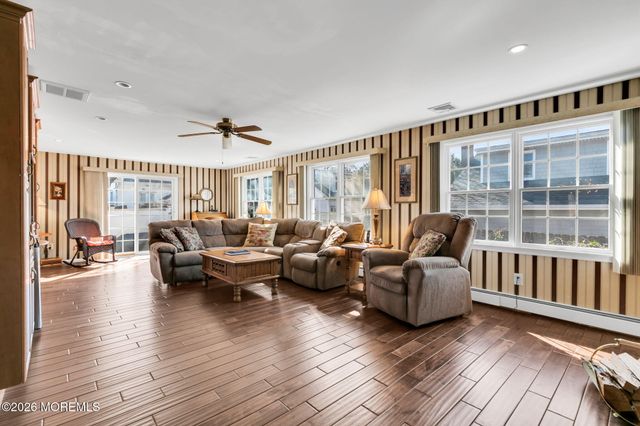 12 South Road, Monmouth Beach, NJ 07750