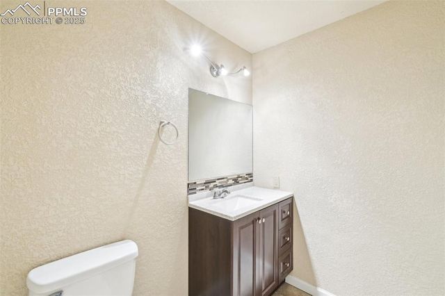 5435 Setters Way, Colorado Springs, CO 80919