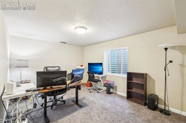 5435 Setters Way, Colorado Springs, CO 80919