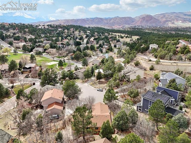 5435 Setters Way, Colorado Springs, CO 80919