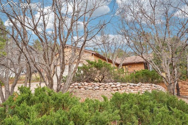 5435 Setters Way, Colorado Springs, CO 80919