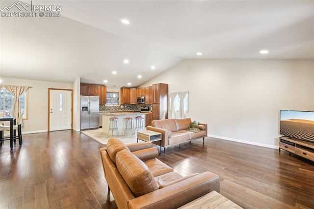 5435 Setters Way, Colorado Springs, CO 80919
