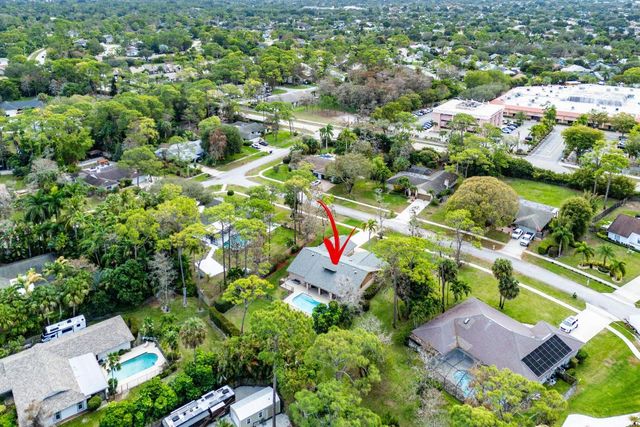 12735 Stone Pine Way, Wellington, FL 33414