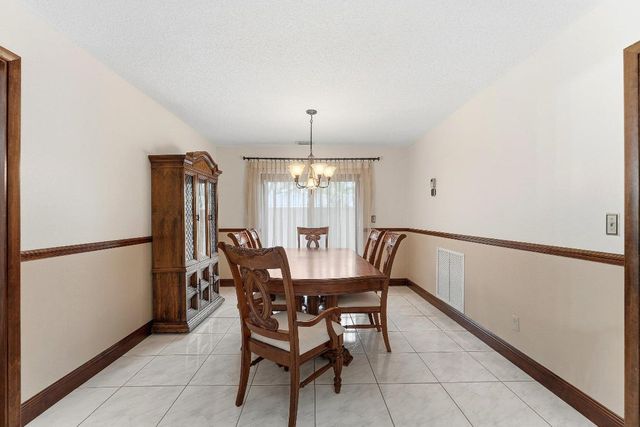 12735 Stone Pine Way, Wellington, FL 33414