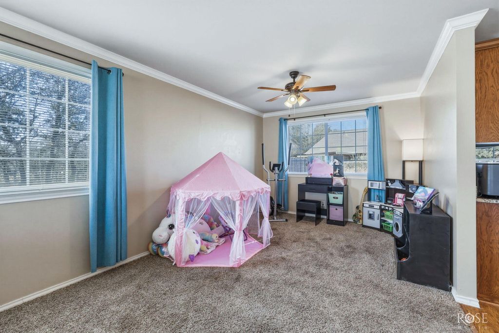 Image 11 of property listing at 1517 Natalie Lane, San Angelo, TX 76904