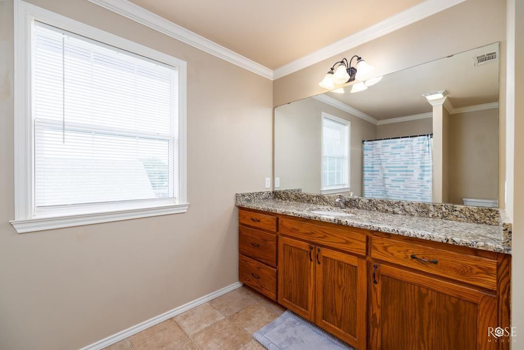 Image 14 of property listing at 1517 Natalie Lane, San Angelo, TX 76904