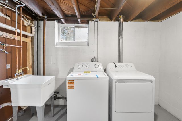 1290 Livingston Avenue, West Saint Paul, MN 55118