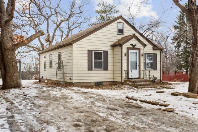 1290 Livingston Avenue, West Saint Paul, MN 55118