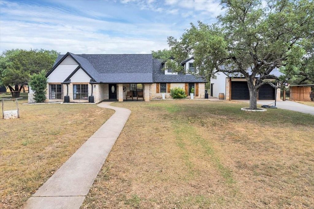 404 County Road 421, Spicewood, TX 78669