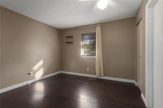 16525 E 35th St Court S, Independence, MO 64055