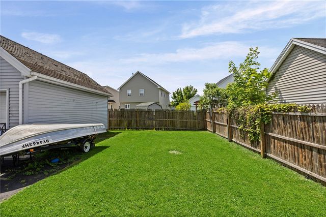 185 Central Park, Rochester, NY 14605