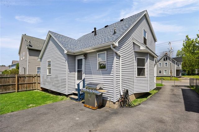 185 Central Park, Rochester, NY 14605