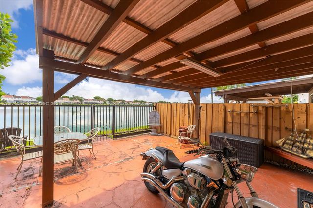17672 SW 139th Court, Miami, FL 33177