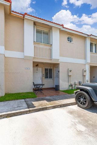 17672 SW 139th Court, Miami, FL 33177