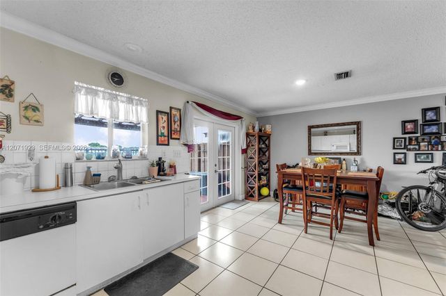 17672 SW 139th Court, Miami, FL 33177