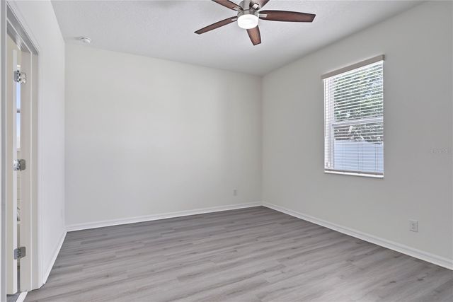 2212 NAPONE LANE, Minneola, FL 34715