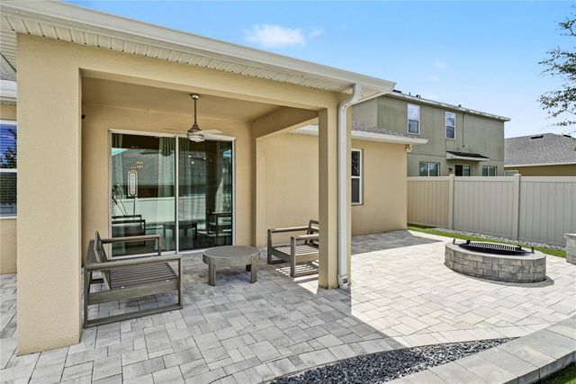 2212 NAPONE LANE, Minneola, FL 34715