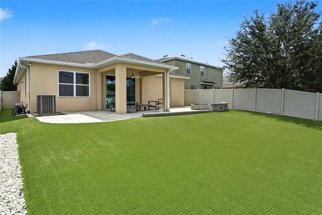 2212 NAPONE LANE, Minneola, FL 34715