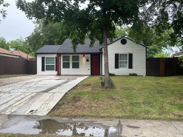 722 SE 11th Street, Grand Prairie, TX 75051