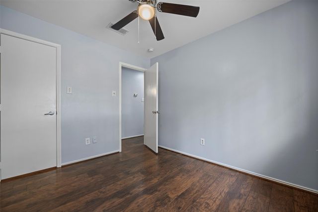 12714 Verdant Brook Drive, Houston, TX 77085