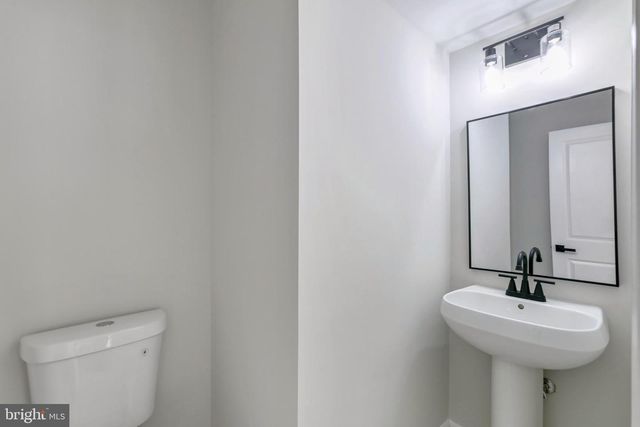 4565 GOSSAMER WAY, Fairfax, VA 22033