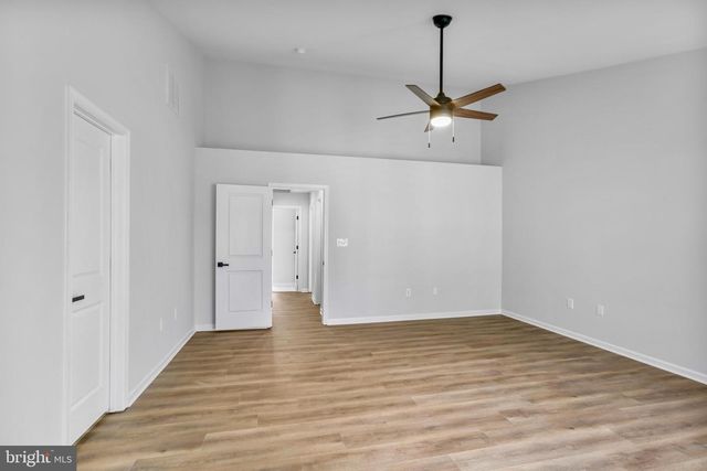 4565 GOSSAMER WAY, Fairfax, VA 22033